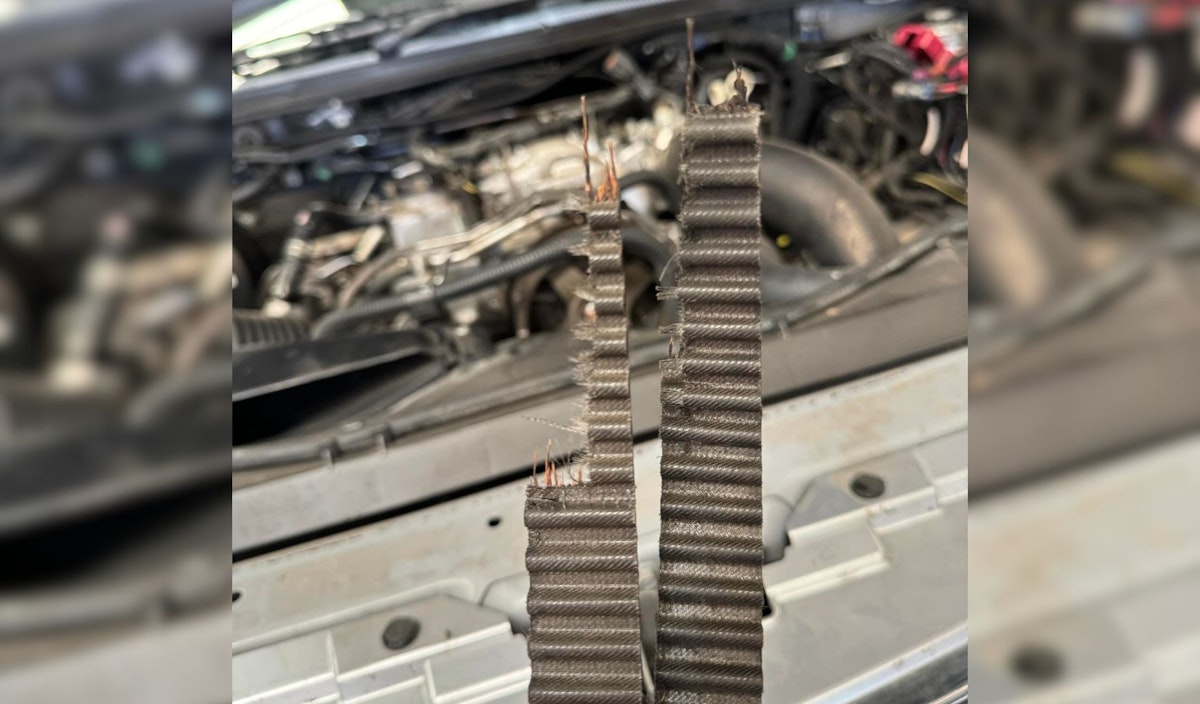 Check out this timing belt that has snapped!